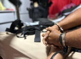 Polícia Prende Dupla Que Fornece Armas E Mais De 60 Mil Munições Para Facção