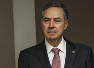 Liminar Que Autorizava Enfermeiros A Realizarem Abortos Legais Cai No STF