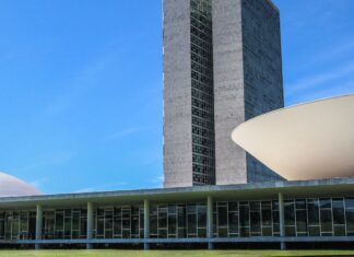 Governadores de oposição pedem mais 1 mês para discutir PL Antifacção