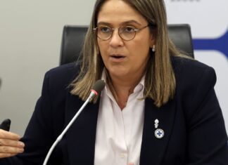 Mulheres do CadÚnico terão acesso mais rápido a absorventes pelo SUS