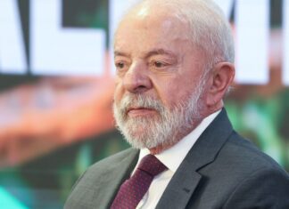 Lula defende que fintechs, “paguem o imposto devido a esse país”