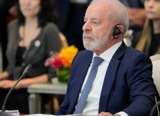 Lula aguarda reunião com Trump e aposta em solução a tarifaço