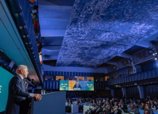 Lula diz que fome não é problema econômico, mas político Lula diz que fome não é problema econômico, mas político