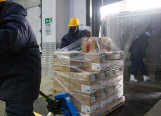 Brasil recebe lote de medicamento para tratar câncer de mama no SUS