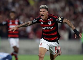 Carrascal decide e Flamengo fica em vantagem na semi da Libertadores Carrascal decide e Flamengo fica em vantagem na semi da Libertadores
