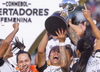 Libertadores: Corinthians faz história com tricampeonato consecutivo Libertadores: Corinthians faz história com tricampeonato consecutivo