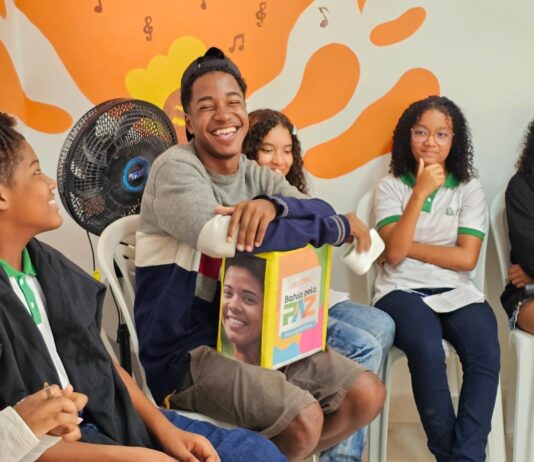 Outubro começa com agenda recheada para a juventude nos Coletivos Bahia pela Paz de Feira de Santana