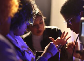 Projeto Meninas Negras na Ciência, da Fiocruz, tem inscrições abertas