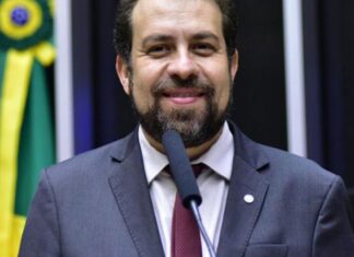 Boulos diz que colocará governo na rua, ouvindo demandas populares
