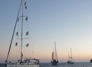 Itália anuncia saída de Israel do 1º grupo de 26 ativistas da flotilha Flotilha Global Sumud: onze brasileiros são capturados por Israel