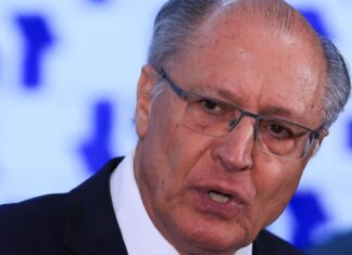 Alckmin: reunião de Lula e Trump destrava negociações técnicas