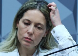 Mulher de ex-procurador-geral do INSS fica em silêncio na CPMI