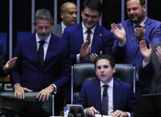 Câmara aprova proposta de isenção do IR para quem ganha até R$ 5 mil