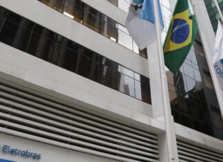 Eletrobras vende participação na Eletronuclear para o Grupo J&F
