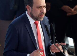 Programa do governo quer aprofundar conexão com as periferias