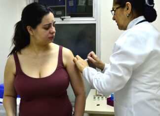 Saiba como será oferta de vacina que previne bronquiolite em bebês