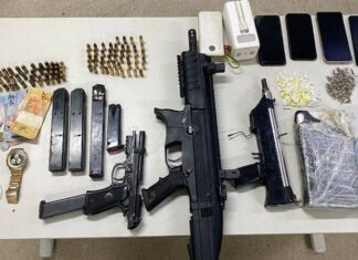 Confronto No Ceasa Deixa Um Suspeito Morto E Polícia Apreende Arsenal De Guerra