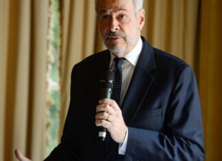 Presidente da COP30 diz que avalia a necessidade de estender o evento