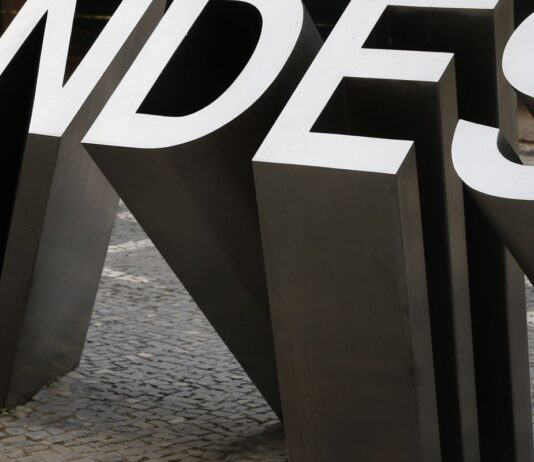 Operações de crédito do BNDES chegam a R$ 230 bilhões