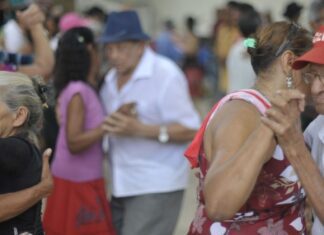 Um país que envelhece: brasileiros estão vivendo, em média, 76,6 anos