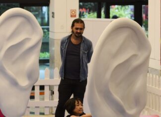 Novembro laranja alerta para sinais de perda auditiva