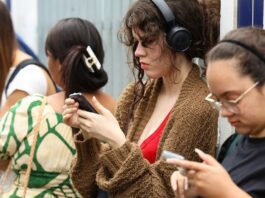 Desigualdades marcam formalização do trabalho entre jovens brasileiros