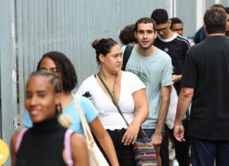 Enem 2025: cerca de 70% dos inscritos fizeram as duas etapas da prova