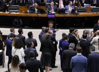 Congresso aprova LDO com superávit de R$ 34 bilhões em 2026