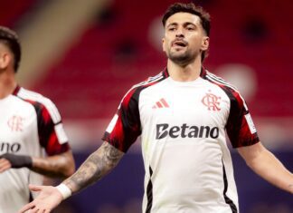 Arrascaeta brilha e Flamengo avança à semi da Copa Intercontinental Arrascaeta brilha e Flamengo avança à semi da Copa Intercontinental