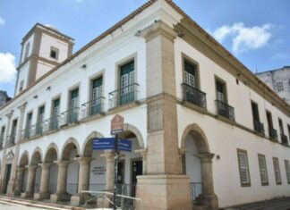 CMS Aprova Honrarias Para Tarcísio, Damares E Elmar Nascimento