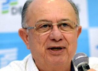 José Ronaldo Revela Pedido De Cachê Milionário De Bell Marques Para A Micareta De Feira 2026