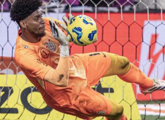 Corinthians e Vasco avançam nos pênaltis e decidem a Copa do Brasil Corinthians e Vasco avançam nos pênaltis e decidem a Copa do Brasil