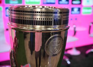 Flamengo e Grêmio decidem terceira edição da Copinha Feminina Flamengo e Grêmio decidem terceira edição da Copinha Feminina