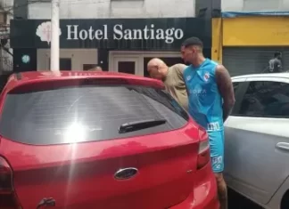 Zagueiro Do Galícia Presta Depoimento Após Prisão Em Flagrante Por Suspeita De Estupro