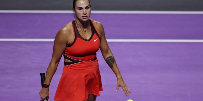 Sabalenka diz não ser justo que mulheres enfrentem atletas trans