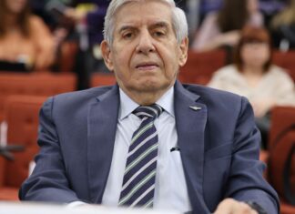 Moraes determina que Augusto Heleno passe por perícia médica