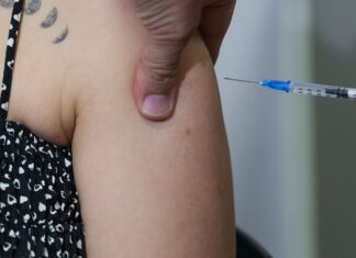 Anvisa indica vacina contra o HPV para prevenir mais tipos de câncer