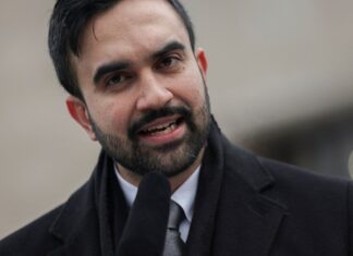 Prefeito de Nova York critica ato de guerra de Trump contra Venezuela Prefeito de Nova York critica ato de guerra de Trump contra Venezuela