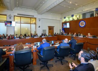 Reunião da OEA sobre Venezuela expõe divisão política no continente Reunião da OEA sobre Venezuela expõe divisão política no continente