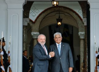 Após investida de Trump, Lula defende neutralidade do Canal do Panamá Após investida de Trump, Lula defende neutralidade do Canal do Panamá