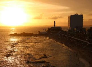 Mais De 250 Agentes Reforçam Segurança No ‘Pôr Do Som 2026’, No Farol Da Barra