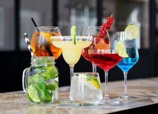 Jovem é Internado Com Suspeita De Intoxicação Por Metanol No Interior Da Bahia