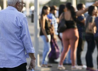 Teto de pensionista e aposentado do INSS sobe para R$ 8.475,55 em 2026
