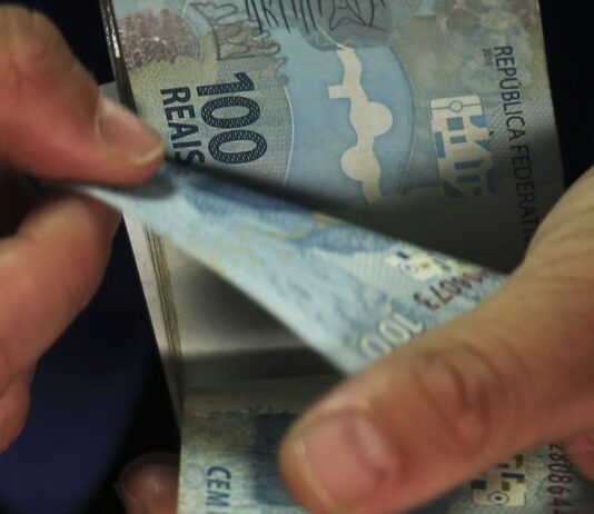 Abono salarial: pagamento para nascidos em maio e junho começa hoje