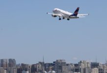 Petrobras reduz preço do querosene de aviação em 14,2% Greve na Argentina provoca alteração nos voos da Latam