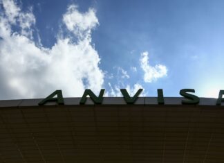 Ação da Anvisa e Inmetro fiscaliza produtos de carnaval no DF e BA