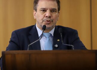 Ministro pede debate sobre recursos para combater crime organizado
