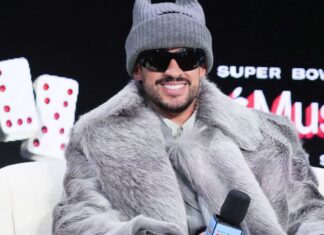 Bad Bunny, vencedor do Grammy e crítico de Trump, canta no Super Bowl Bad Bunny, vencedor do Grammy e crítico de Trump, canta no Super Bowl