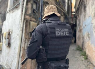 Polícia Cumpre Mandado Em Investigação Sobre Furto De Caminhão Em Salvador