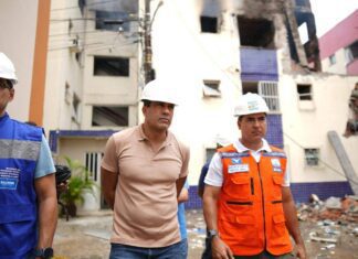 Bruno Reis Vistoria Prédio Atingido Por Incêndio No Stiep E Anuncia Assistência A Moradores